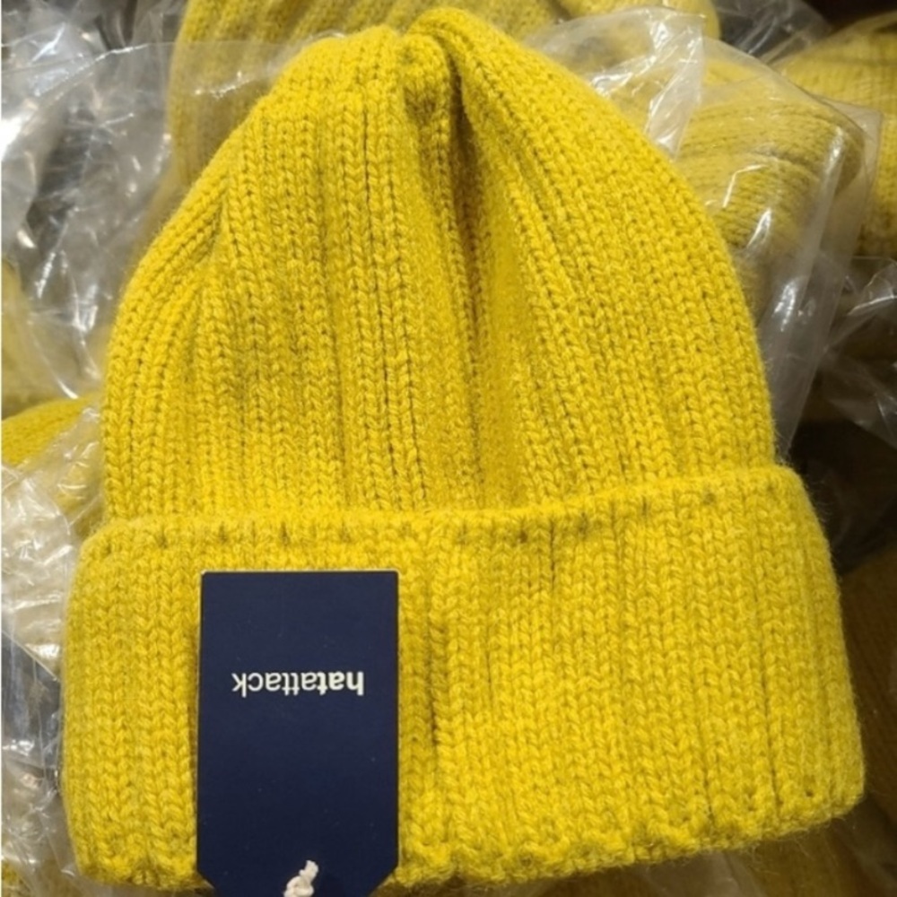NWT Hat Attack Color Story Knit Beanie in Mustard Yellow Women’s One Size - Picture 4 of 6